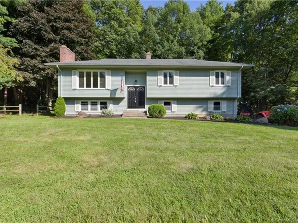 157 Mountain Edge Drive, Southington, CT 06489