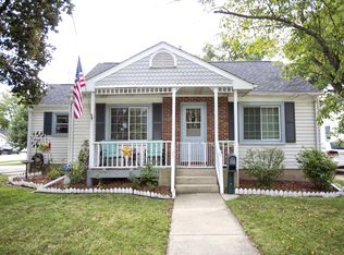 803 15th Ave, Union Grove, WI 53182