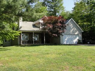 2115 Running Deer Dr, Auburn, PA 17922
