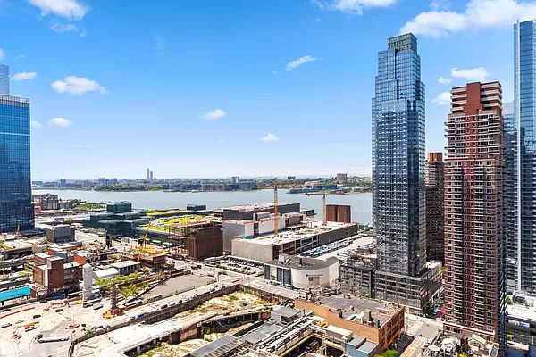 1st image of 500 W 43rd St APT 37F