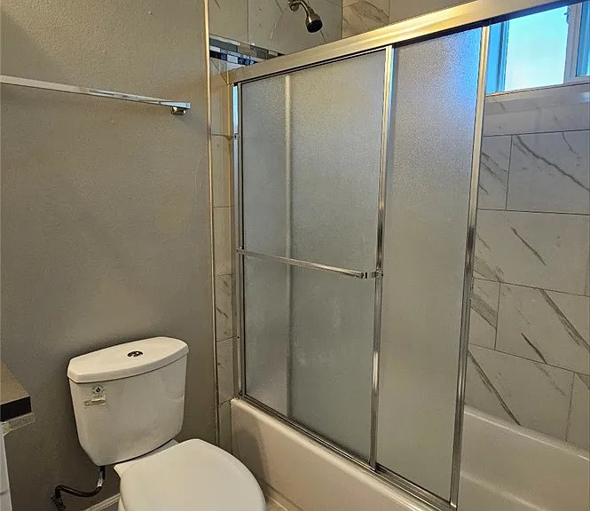 1536 East Blvd #B — Photo 6