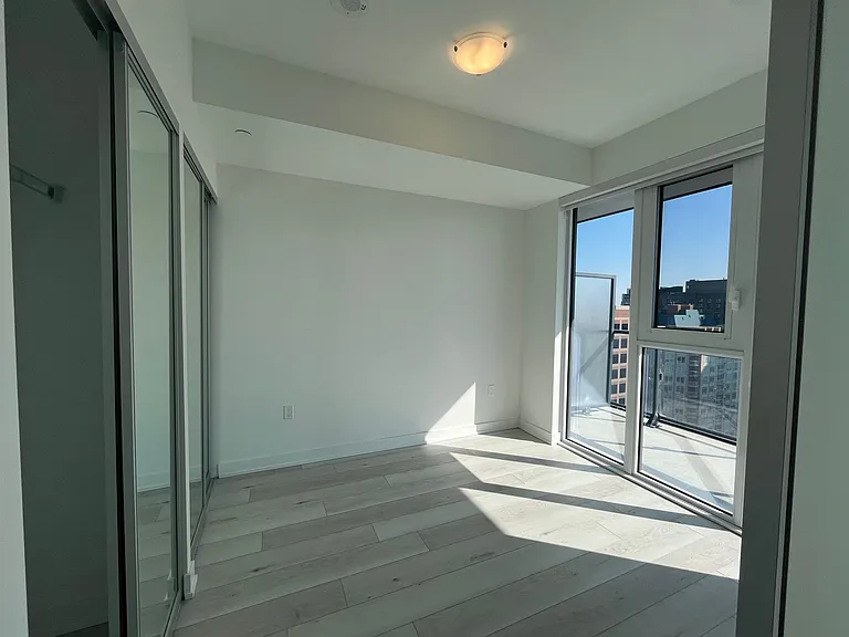 634 Church St #2307 — Photo 5