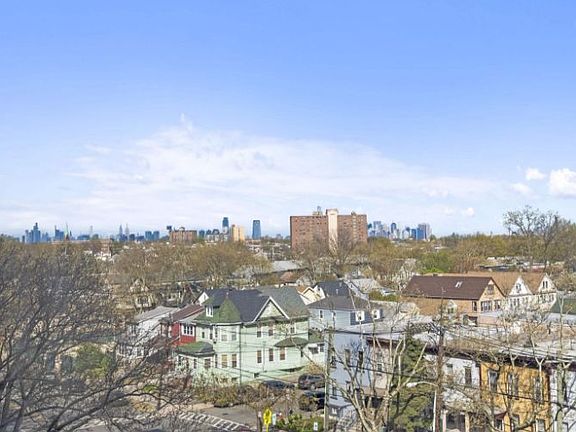 5th image of 1225 Kennedy Blvd APT 6I