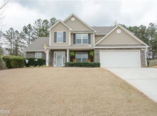 3104 Oak Ridge Ln, Loganville, GA 30052