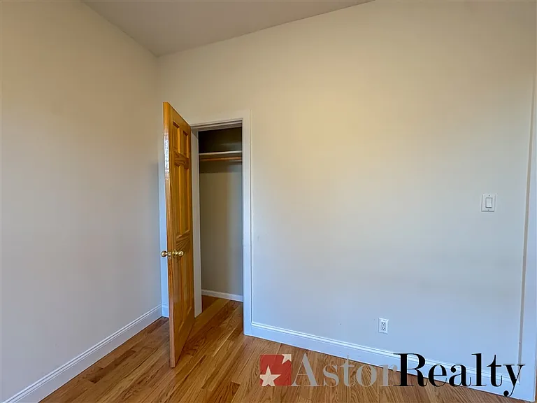 36-01 31st Ave #4 — Photo 23
