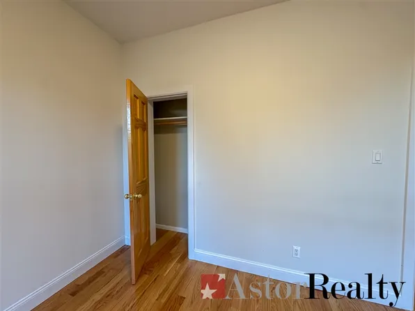 36-01 31st Avenue image 20 of 20