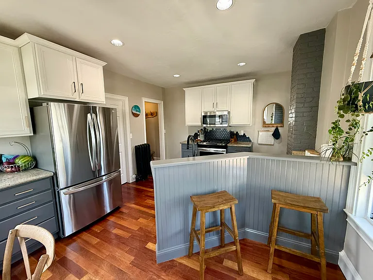 123 Court St #2 — Photo 5