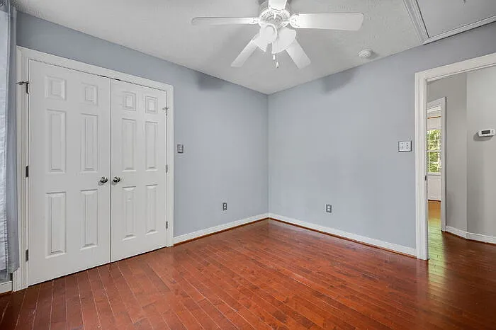 316 Abbey Ct — Photo 32