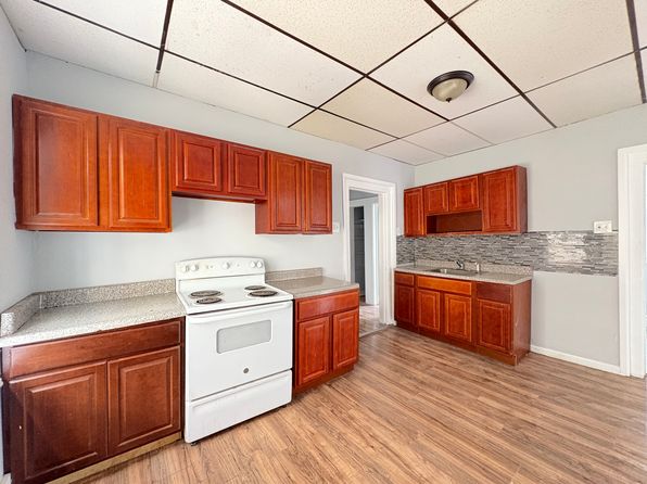 295 Renner Ave APT 2