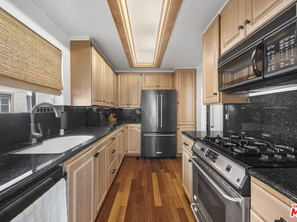 1431 Camden Ave APT 303, Los Angeles, CA 90025