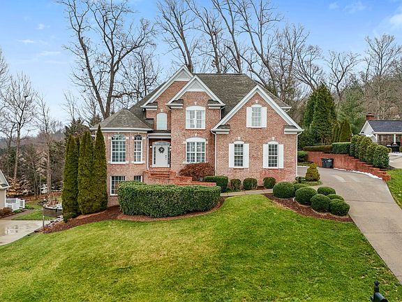 2nd image of 4901 Preston Park Dr