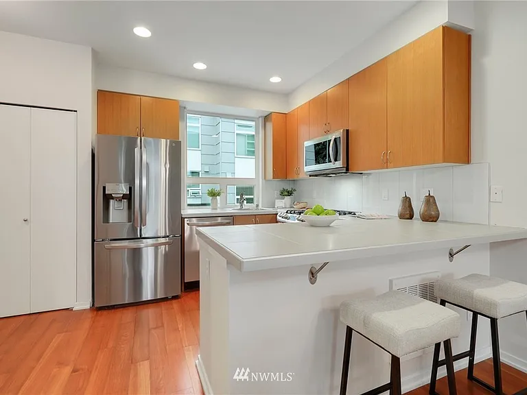 15175 NE 81st Way #102 — Photo 10