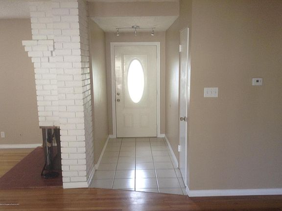 2nd image of 1034 S Hillward Ave