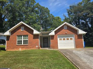 3725 Collier Dr NW, Atlanta, GA 30331