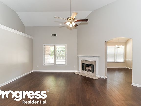 3rd image of 8642 N Tropicana Dr