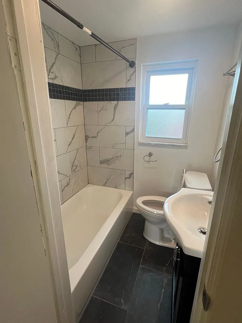 364 oakland ave — Photo 4