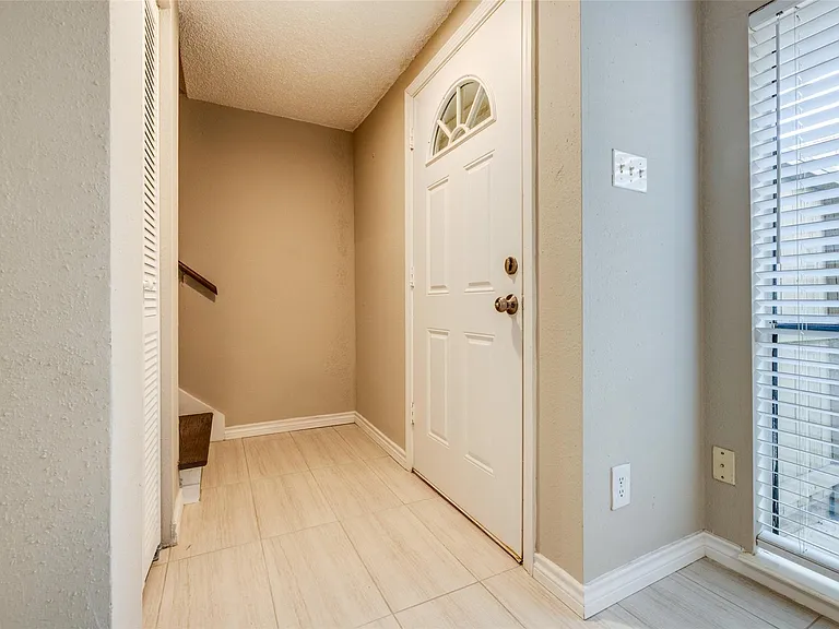 3654 Ocee St — Photo 3