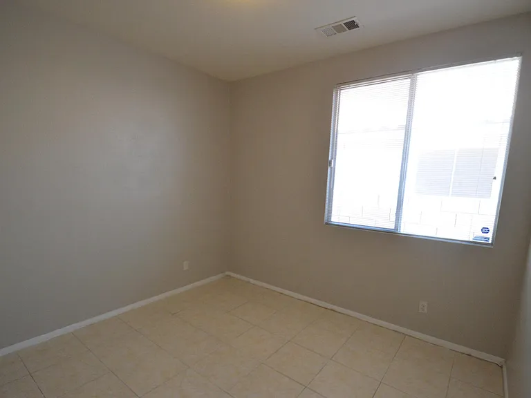 10131 Sparrow Ridge Ave — Photo 10