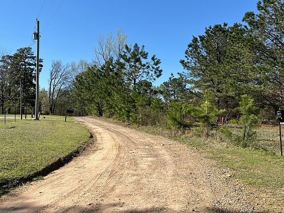 5th image of 1108 Francis Ln