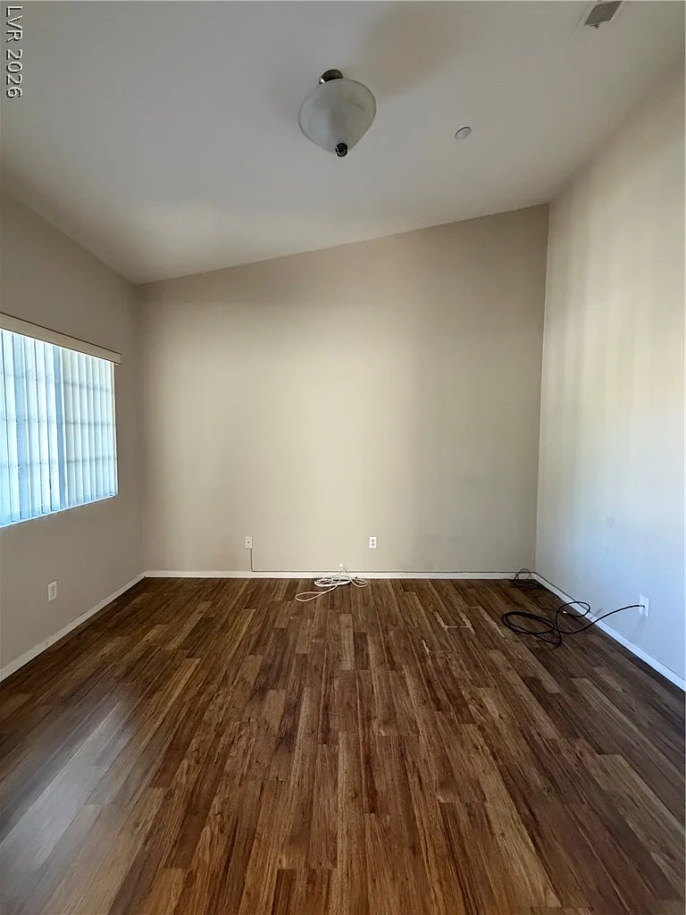 4 bed, 2.0 bath, 2234 sqft, $2,100 — Photo 3