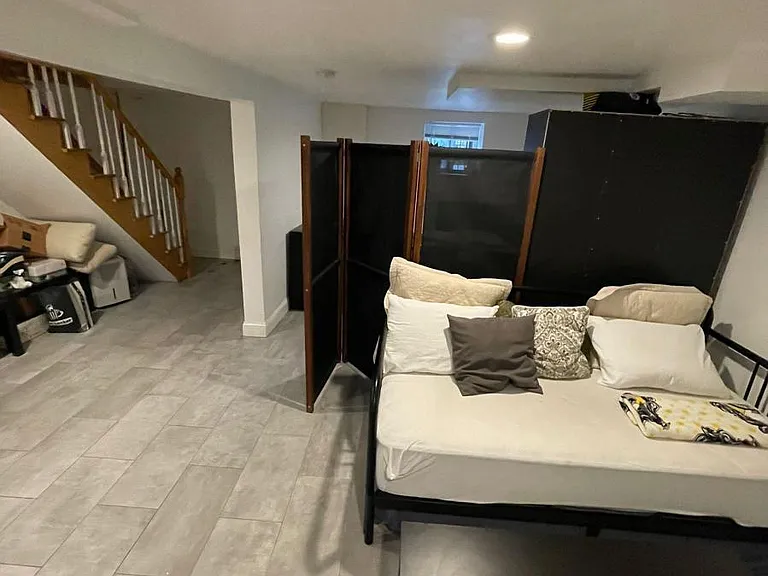 137 De Kalb Ave #1 — Photo 31