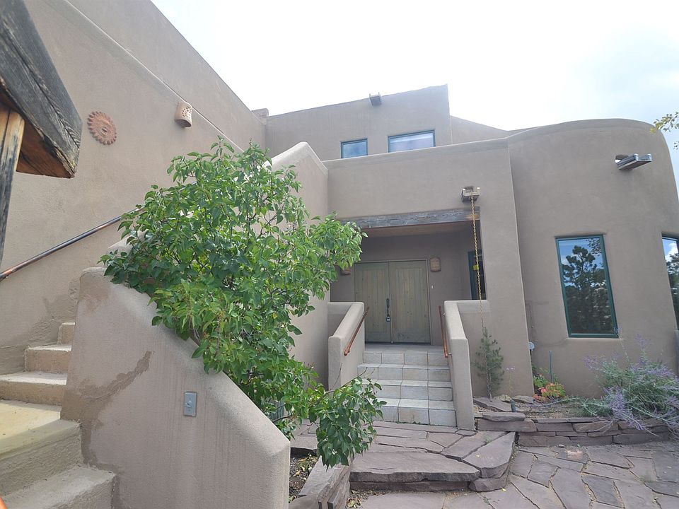 1st image of 830 Paseo De Don Carlos
