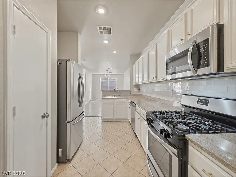 9305 Gold Dove Ct — Photo 3