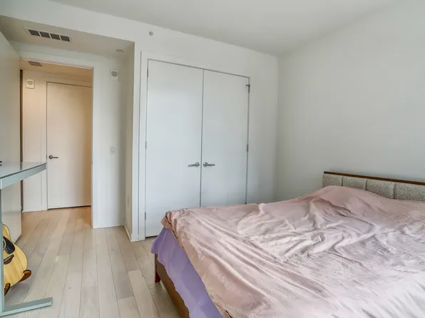 151 Bay Street image 14 of 30