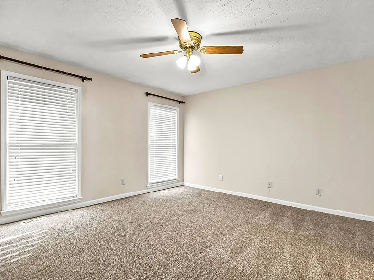 3416 Clearwater Dr — Photo 11