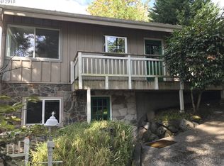 8295 SW Canyon Ln, Portland, OR 97225