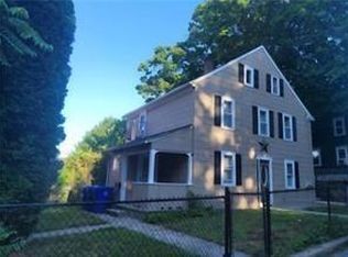 10 Sisson St, West Warwick, RI 02893