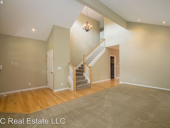 4th image of 15987 SE Chardonnay Ct