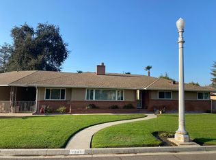 1045 N Manor Dr, Tulare, CA 93274