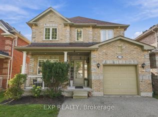 36 Saltzburg Cres, Georgina, ON L4P4H3