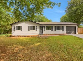 3774 Summit View Ln, Snellville, GA 30039