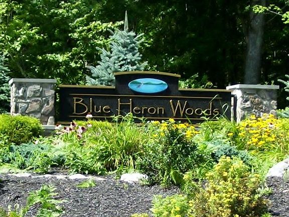 4th image of 143 Wedgewood Dr