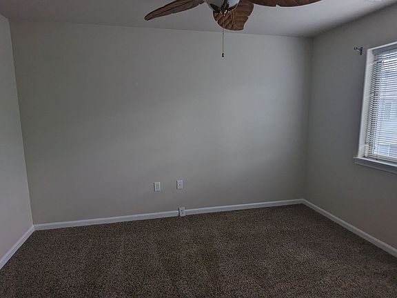 2nd image of 405 Dugout Way