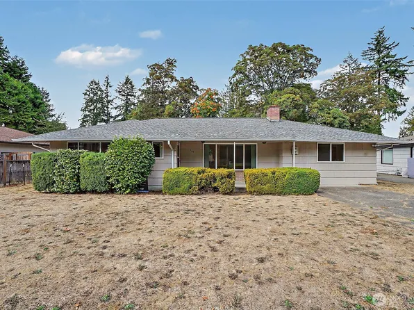 769 121st St S, Tacoma, WA 98444