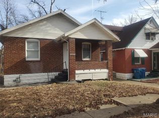 8340 Eton Pl, Saint Louis, MO 63136