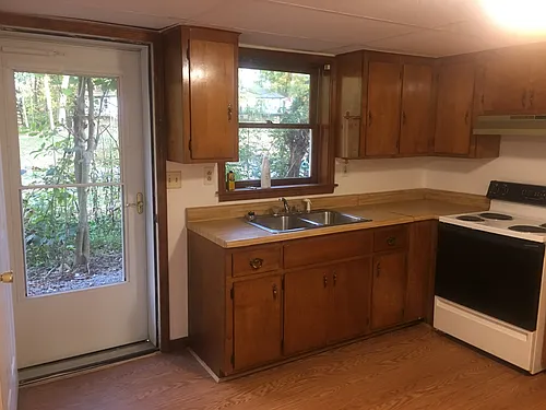 829 E Main St #2 Photo 1