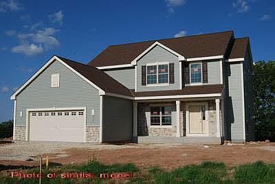 1st image of 807 Dakota Dr
