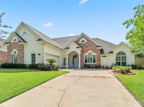 1506 Saint Albans Dr, Baton Rouge, LA 70810