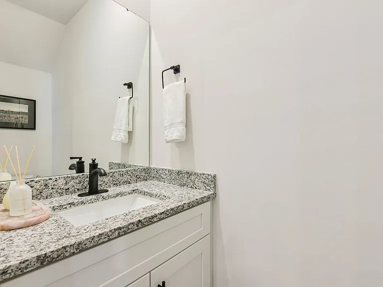 900 Ac Little Dr — Photo 11