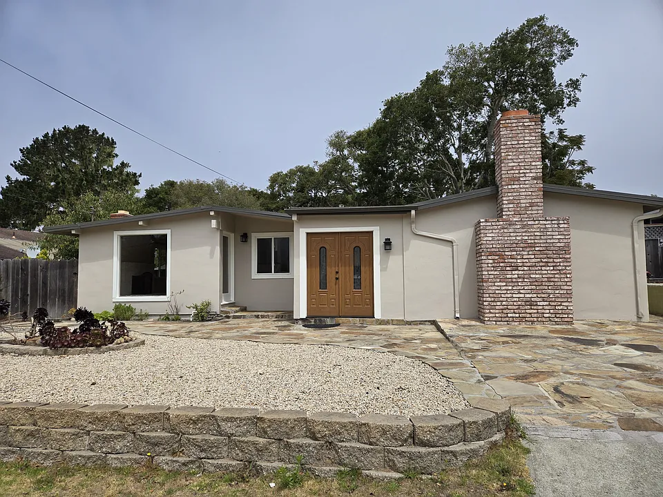1318 Funston Ave
