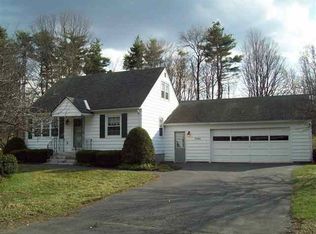 3080 E Lydius St, Schenectady, NY 12303