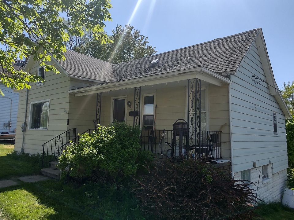 908 Ramsdell St, Manistee, MI 49660 MLS 22019843 Zillow