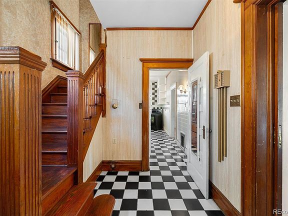 5th image of 405 E 1st Avenue