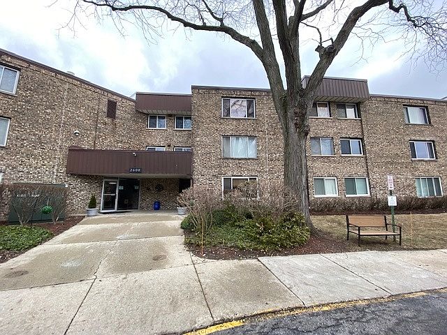 1st image of 2600 Brookwood Way Dr APT 207