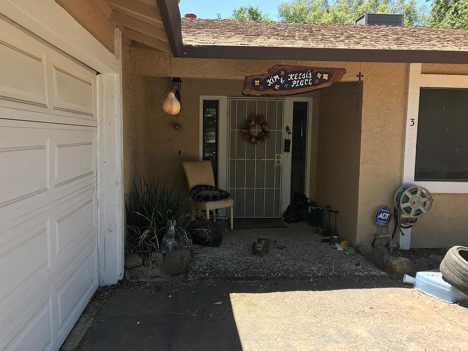 2nd image of 3500 Royce Ct