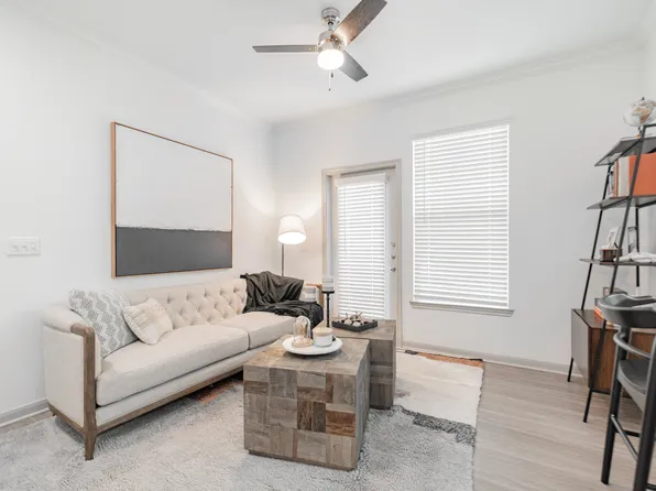 The Abigail Apartments